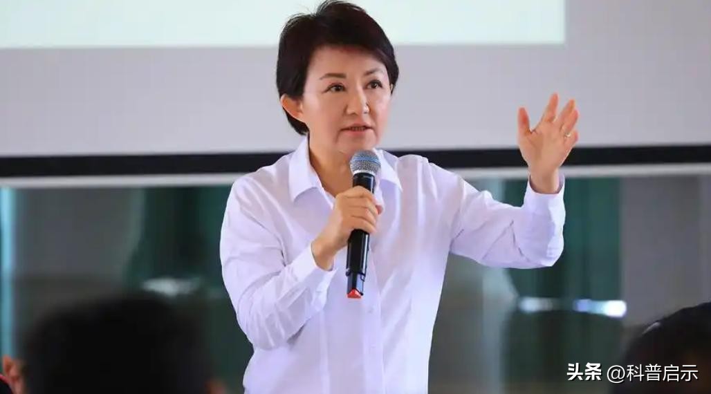 看到乌克兰的下场,赖清德语出惊人,事关统一,卢秀燕首次交底