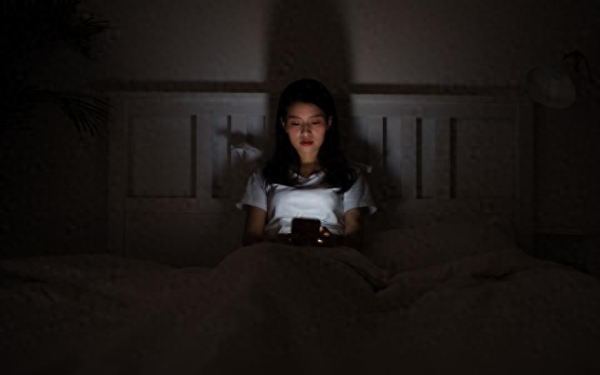 为什么越来越多的人患上糖尿病？原来是睡出来的，早看早受益