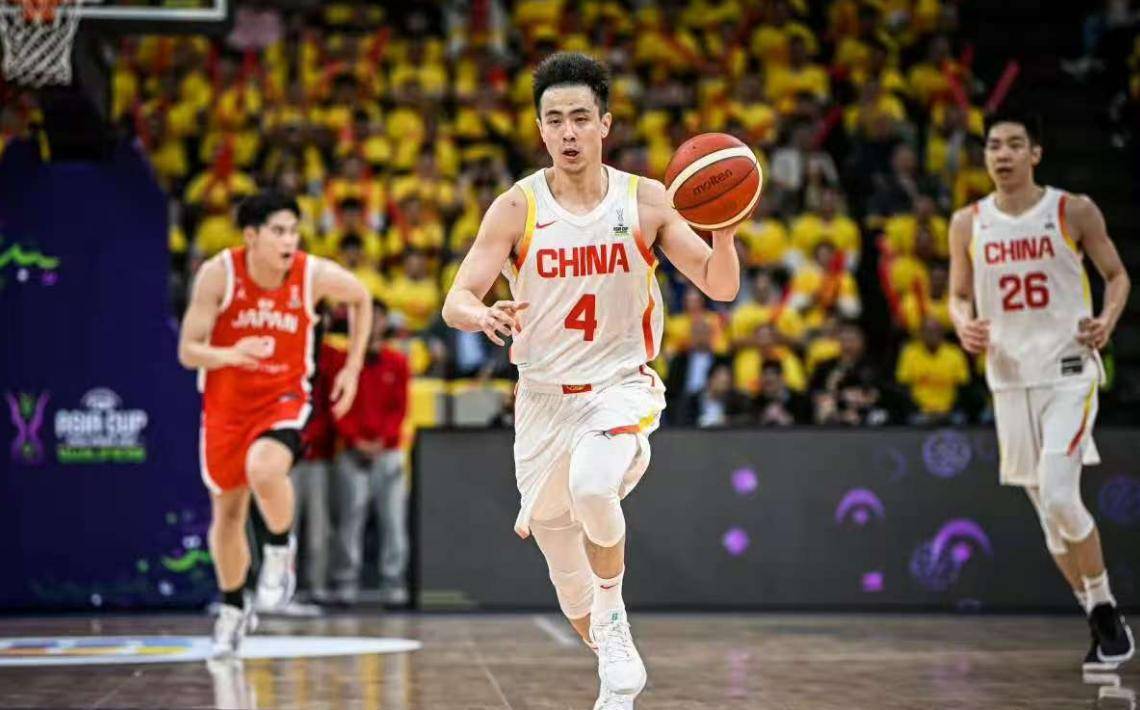 辽宁男篮拒绝输球!全力击败广东宏远,奥利弗首秀,CCTV5直播