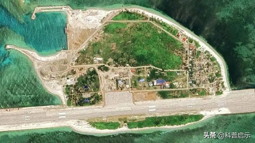 中业岛失守?3天2闯黄岩岛,马科斯没想到,中方50艘船包围中业