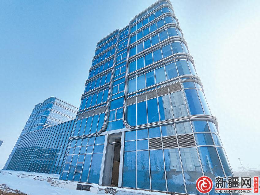 国际纺服中心产业培育项目复工装修乌鲁木齐市纺织服装企业有了