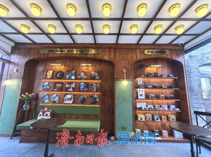 在春天,上新街