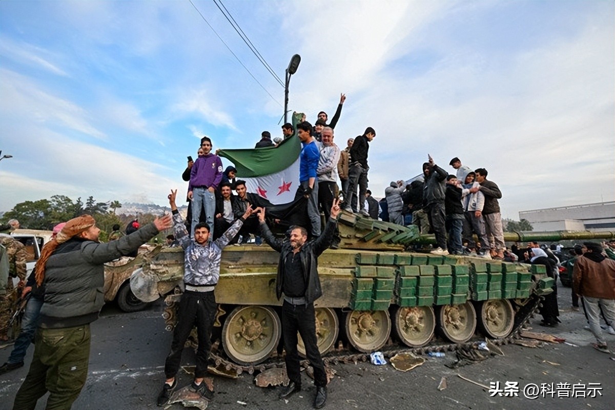 埃尔多安喊话普京,俄乌谈判要在土耳其,并带头扛起抗衡俄的大