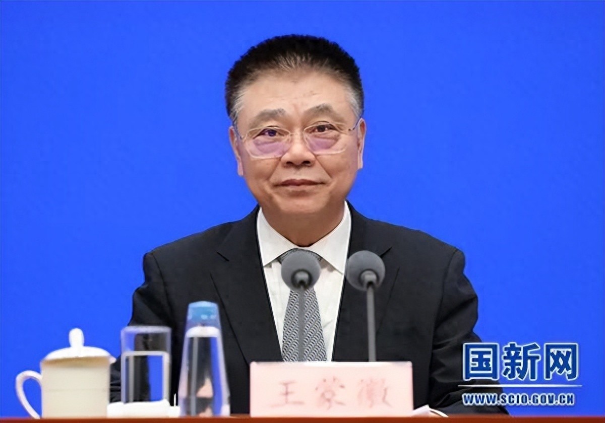 王蒙徽履新，曾任福建省委常委、厦门市委书记