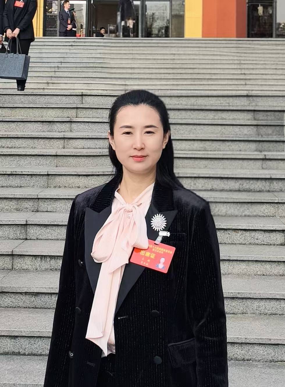 代表委员热议成都市政府工作报告相信成都有更多‘哪吒’式奇迹