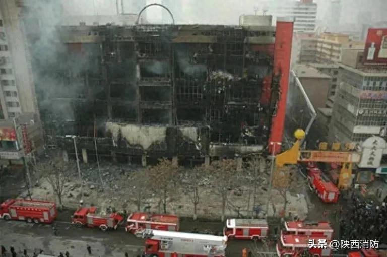 警示录一购物广场309人死亡，7人受伤