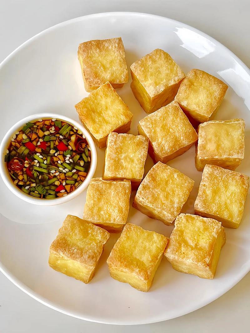 血压高,不能吃大蒜?医生忠告:若想血压稳定,尽早少吃3种素食
