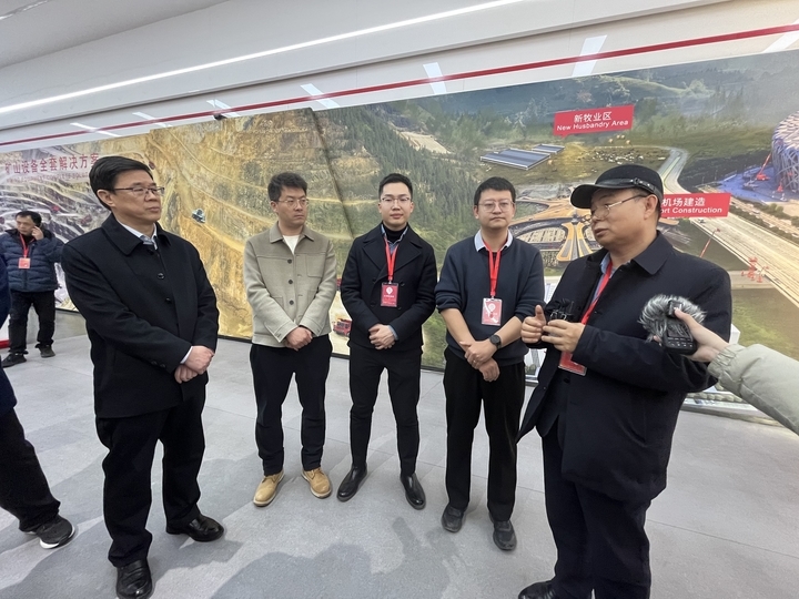 济南市政协开展月度商量:为中欧班列集结中心建设汇智聚力今
