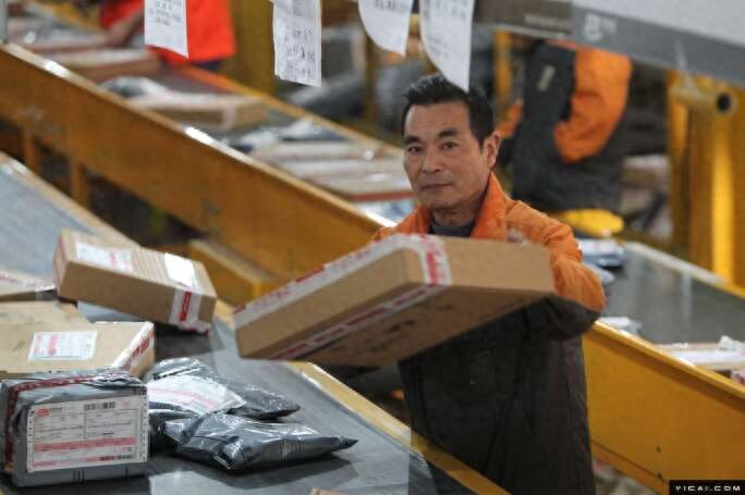 美国小额包裹关税悬而未决，中国卖家已经行动起来了